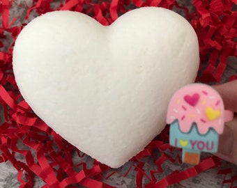 Bath Bomb with Ring - Kids Surprise Bath Bomb - Ring Bath Bomb - Kids Bath Bombs - Bath Bombs - Special Bath Bomb - Dye-Free - Sensitive