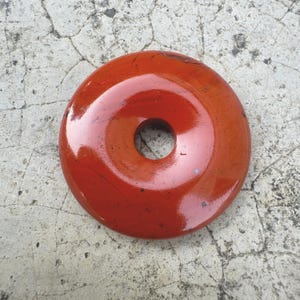 30 mm Natural Red jasper donut focal redondo DIY pingente de pedra preciosa contas 1pc / 3pcs / 5pcs / 10pcs