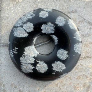 30mm Natural Snowflake obsidian round donut focal pendant beads 1pc/ 3pcs / 5pcs