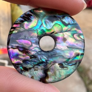 30mm Natural Calibrated Abalone Shell Round Donut Pendant Beads