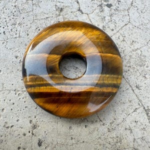 30mm Natural Golden Tiger Eye donut focal gemstone pendant beads wholesale jewelry making DIY crystal beads 1pc / 3pcs/ 5pcs / 10pcs