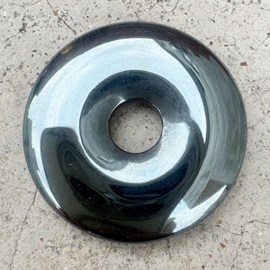 30mm Natural hematite round donut focal gemstone pendant beads