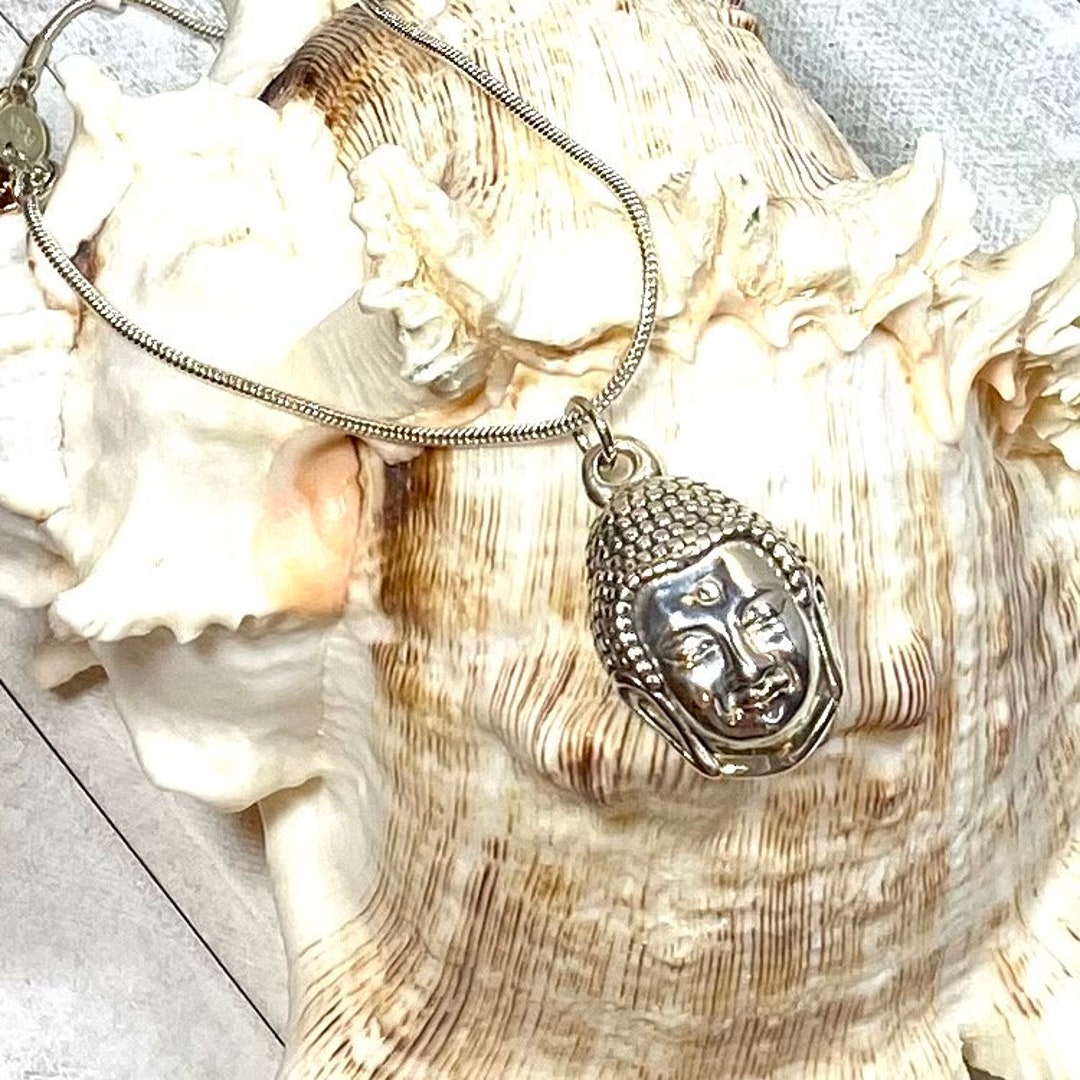 Collier Pendentif Argent Massif - Motif Maya Ou Indien - Lune Et étoile - Occasion