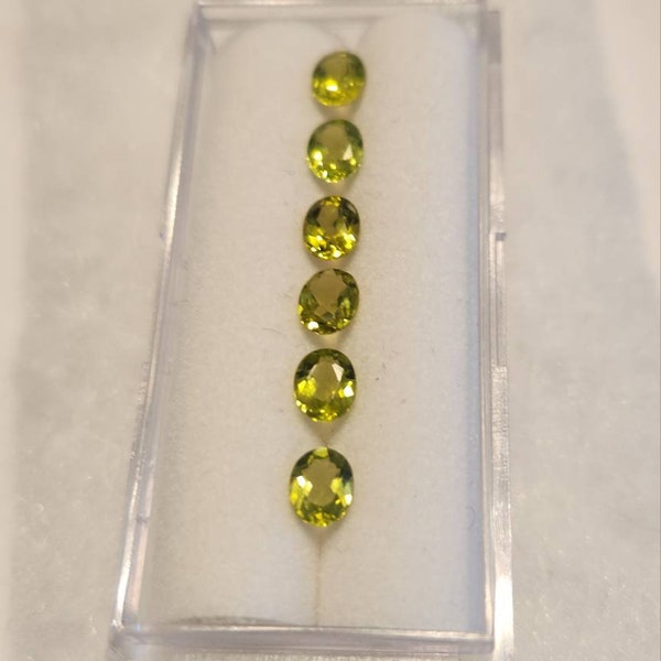 Natural peridot 6 piece lot faceted APROXIMATELY 5x4mm shallow hand cut  Chelle' Rawlsky jewelry designs soon to retire sale closeout gem