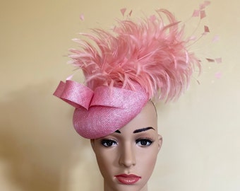 Pink wedding hat Pink Ascot hat Pink fascinator Pink pillbox hat Fascinator Hats and fascinators Ascot hats Ascot fascinator Roxy hat.