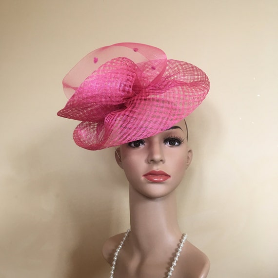 fascinator hat pink