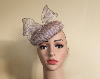 Wedding hat wedding fascinator Leopard hat Beige hat Pillbox hat Hats and Fascinators Leopard print hat Ascot hat Races hat Beige hats