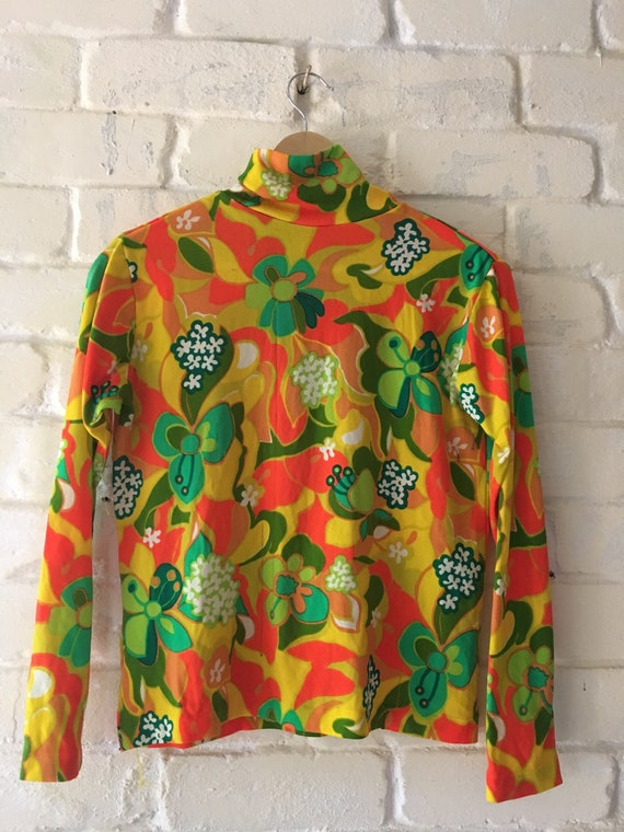 60s psychedelic print turtleneck top size medium