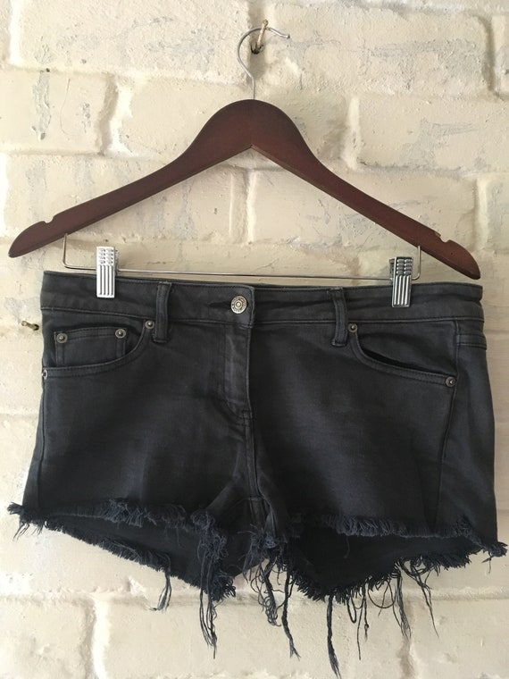 low rise black denim shorts