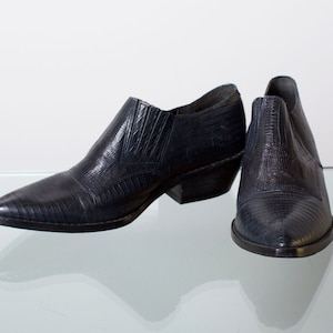 SIZE 6 REPTILE BOOTIE midnight blue leather cowboy ankle boot