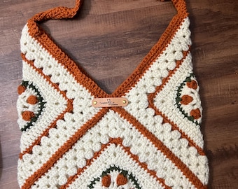 Pumpkin latte crochet purse