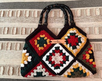 The “Alessandra” Crochet Purse