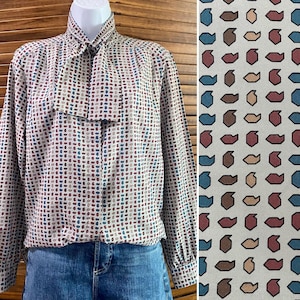Haberdashery by Personal Silky Polyester Button Down Office or Work Blouse Size 12 1980’s
