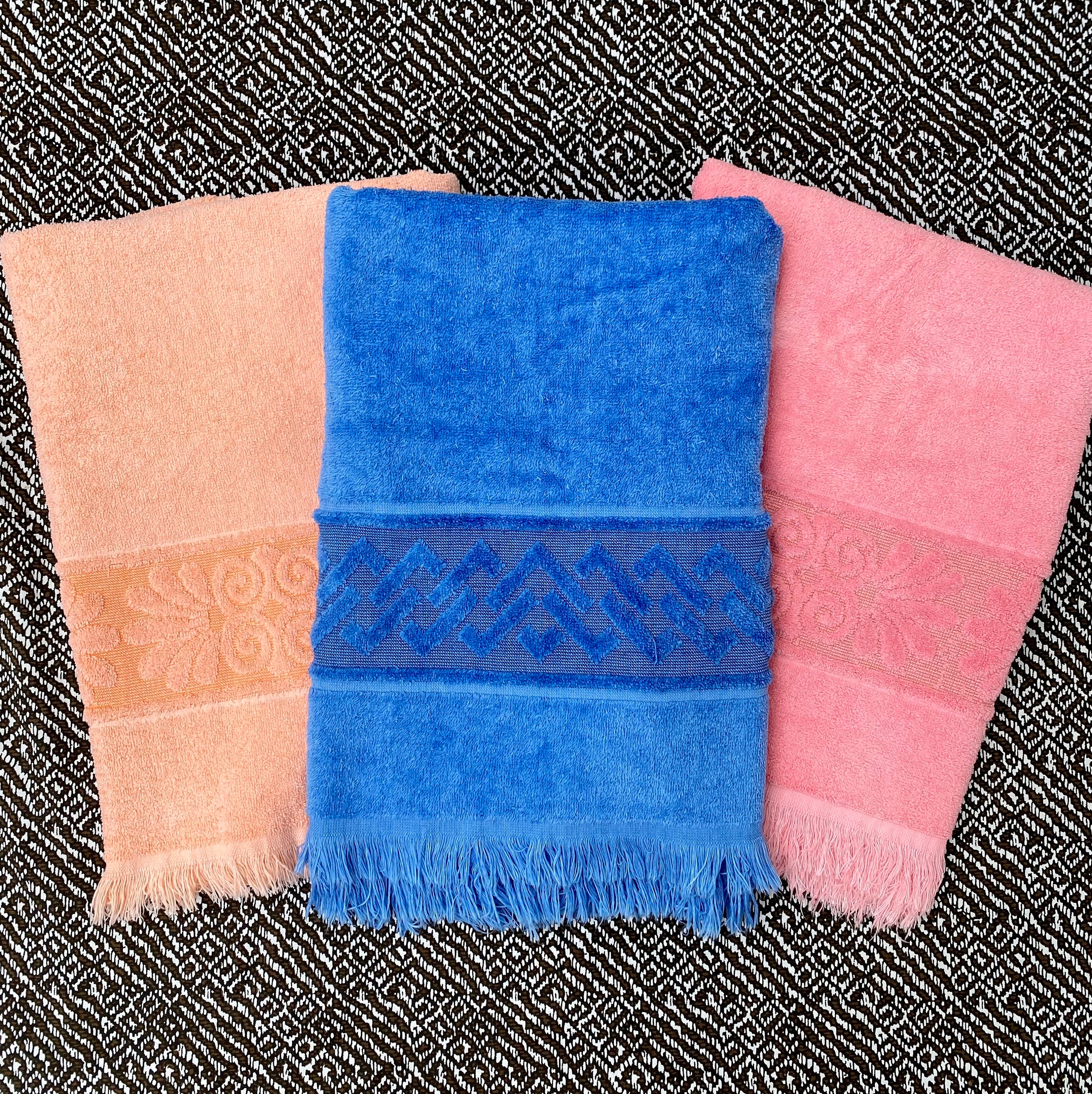 Cannon Monticello Sculpted Santa Cruz Towel Set 3 Pcs Tan Face Bath Hand -  Towels & Washcloths, Facebook Marketplace