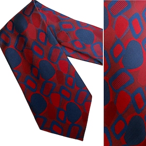 1970's Red Blue Geometric Pattern Necktie, Regal Designer Collection Mens Tie