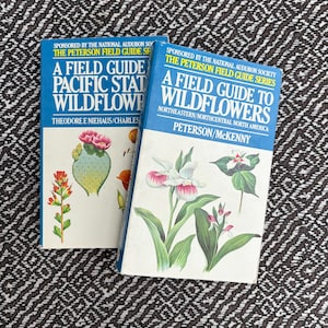 A Field Guide To Pacific States Wildflowers & Wildflowers 1976/1968 Set of 2