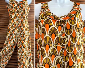 Vintage 1970s Psychedelic Wide Leg Jumpsuit | Mod Jumper Size Small
