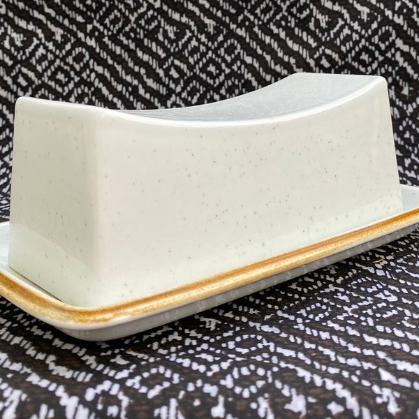 Mikasa Natural Beauty Stoneware Butter Dish