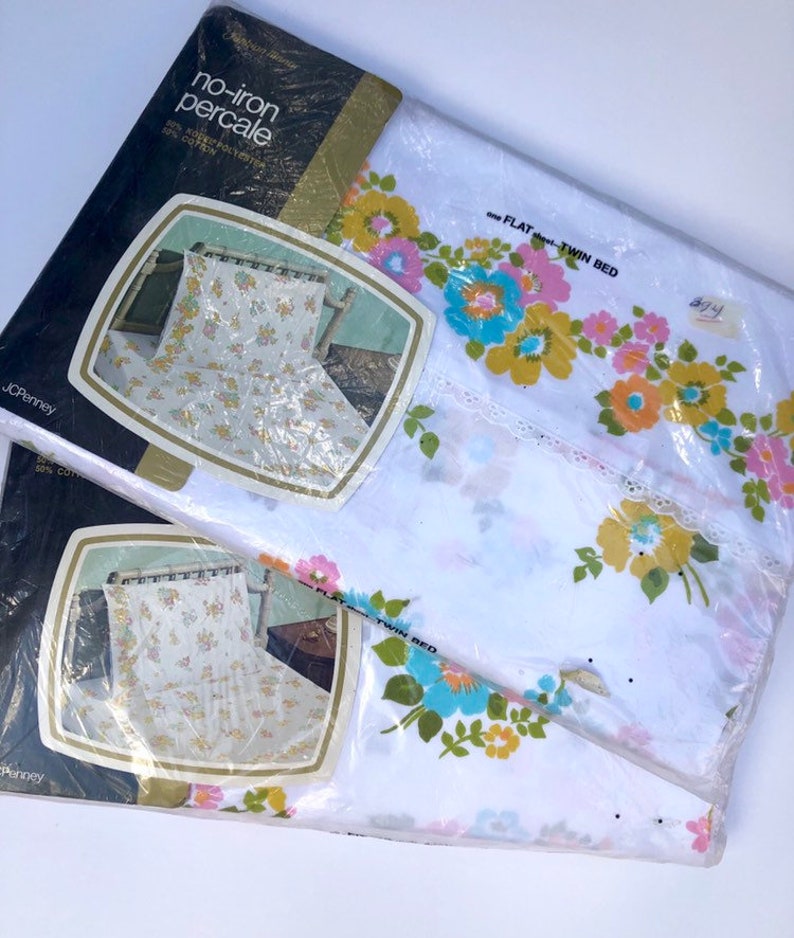 NOS JC Penney/'s Pink and Yellow Twin Fitted and Flat Floral Sheet Set