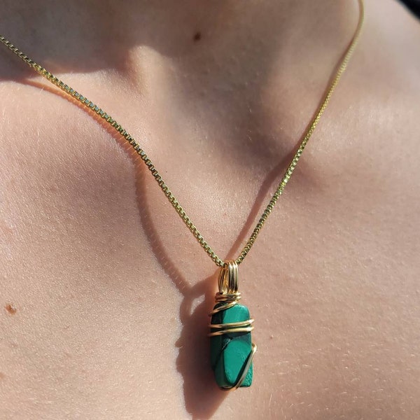 Malachite crystal necklace, dainty malachite necklace, gold malachite necklace, silver malachite necklace