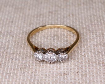 Vintage 18ct Gold & Platinum Diamond Trilogy Ring