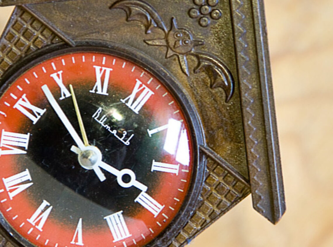 Wind up clock Mantel clock Vintage alarm clock Mantle clock Etsy