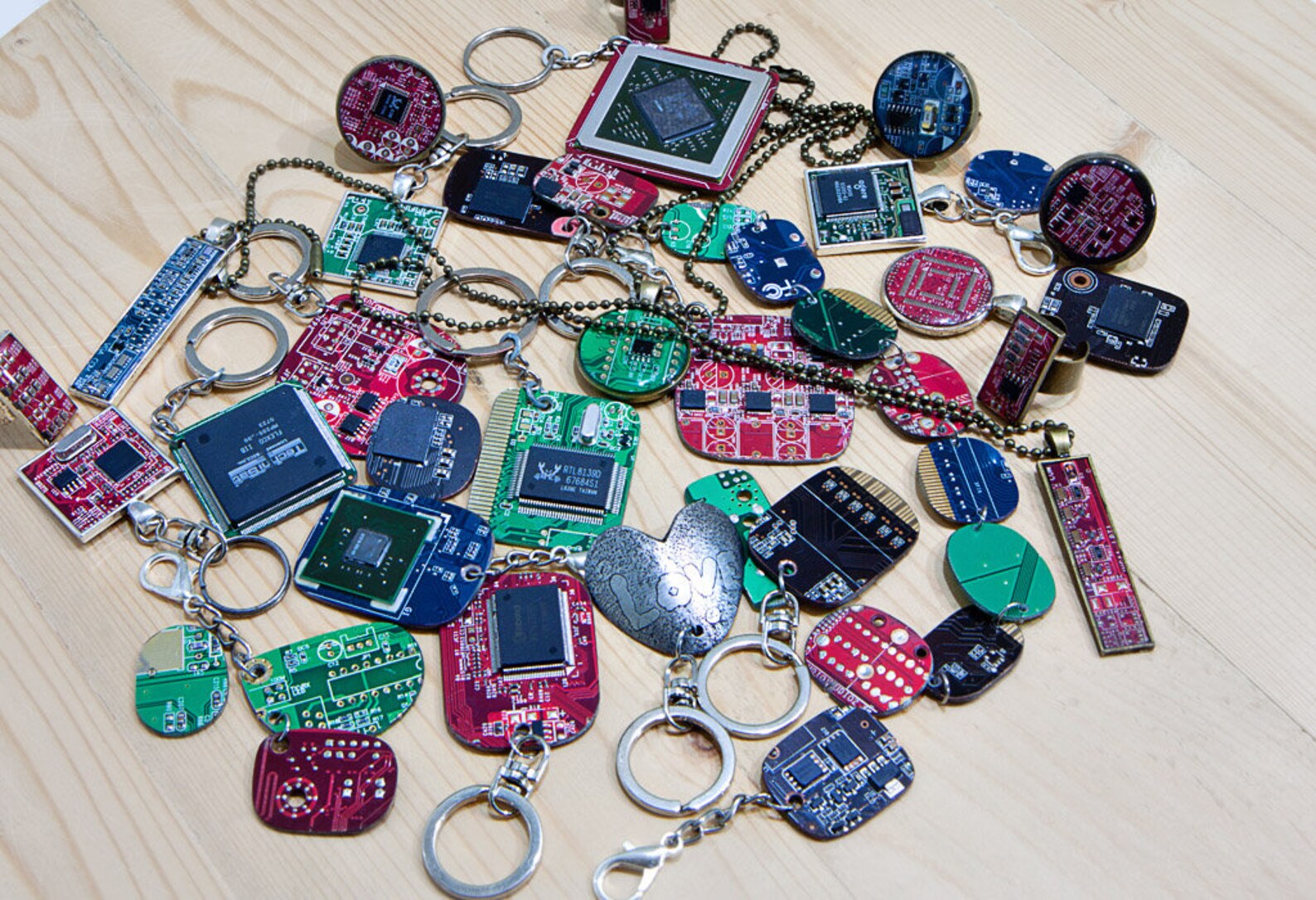Cpu Keychain Cool Keychains Pc Gamer Gift Geek Keychain Etsy