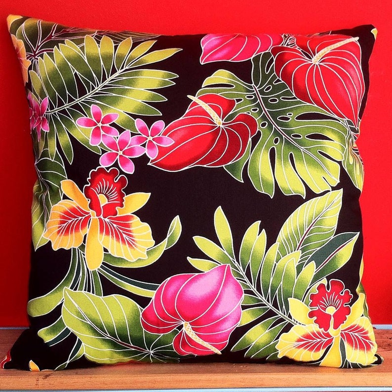 HAWAII BLACK