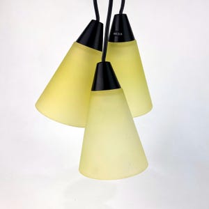 3er Set Vintage IKEA Tretakt Memphis Stil Pendelleuchten - gelb