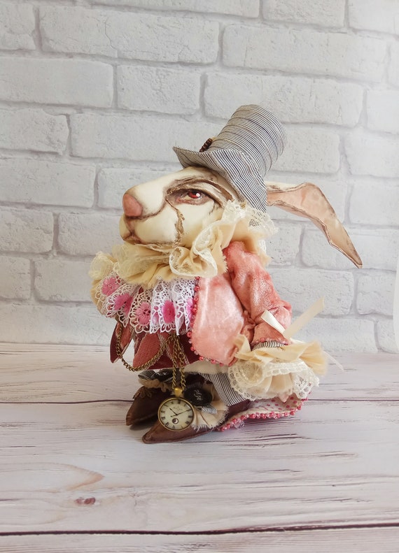 White Rabbit Alice in Wonderland Paasdecor Alice in | Etsy White Rabbit speelgoed Alice in Wonderland Needle voelde | Etsy