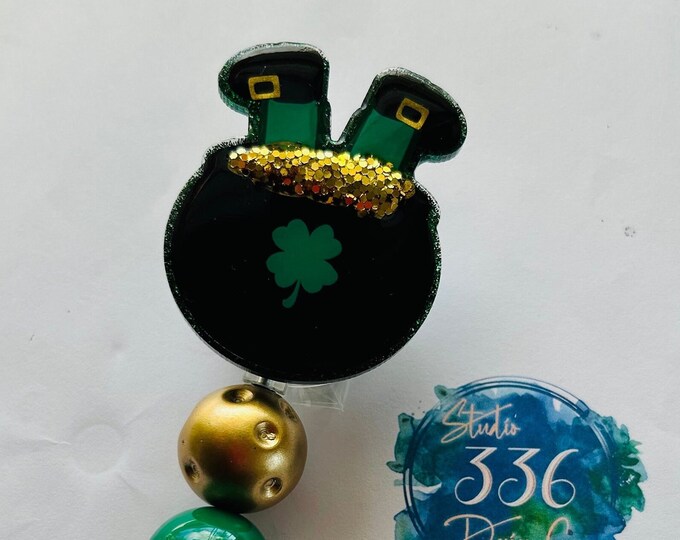 St. Patrick’s Day Leprechaun Pot of Gold Glitter Badge Reel ID Holder