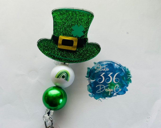 St. Patrick’s Day Lucky Leprechaun Clover Hat Glitter Badge Reel ID Holder
