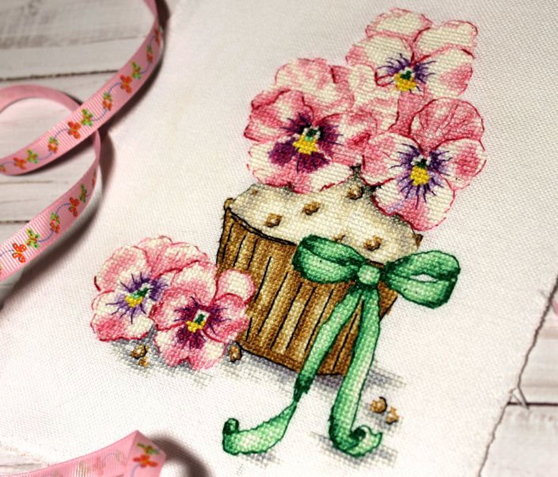 Cupcake cross stitch pattern pdf instant download dessert