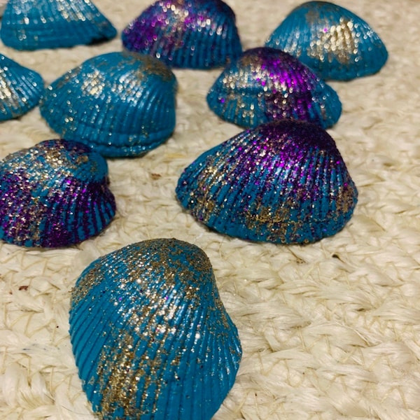 Glitter sea shell/teal/turquoise/purple set of 10/gold/acrylic hand painted/peacock style/event/bridal table/bridal shower/wedding decor