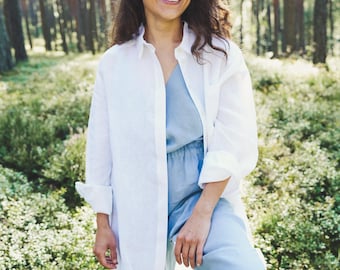 Oversized linnen blouse: relaxte top met lange mouwen, natuurlijke stof