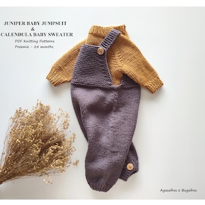 Pode incluir: Um macacão de bebé em malha roxa e um suéter em malha amarelo mostarda. O macacão tem um fecho de botão e o suéter tem um decote redondo. O texto "JUNIPER BABY JUMPSUIT & CALENDULA BABY SWEATER" está acima da imagem. O texto "PDF Knitting Patterns Preemie - 24 months" está abaixo da imagem. O texto "Agasalhos e Bugalhos" está na parte inferior da imagem.