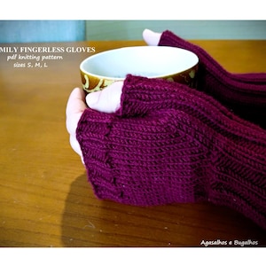 Family Fingerless Gloves | PDF Knitting Pattern | S , M, L (English and Portuguese)