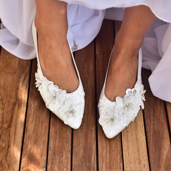 Brautschuhe flach, Brautschuhe für die Braut, Brautschuhe mit flachem Absatz, Hochzeitsschuhe aus Spitze, Brautschuhe für die Hochzeit - TELESTO