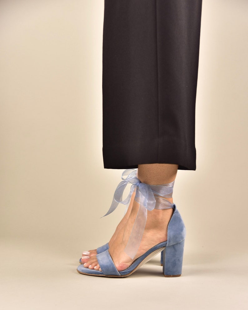 wedding shoes bow