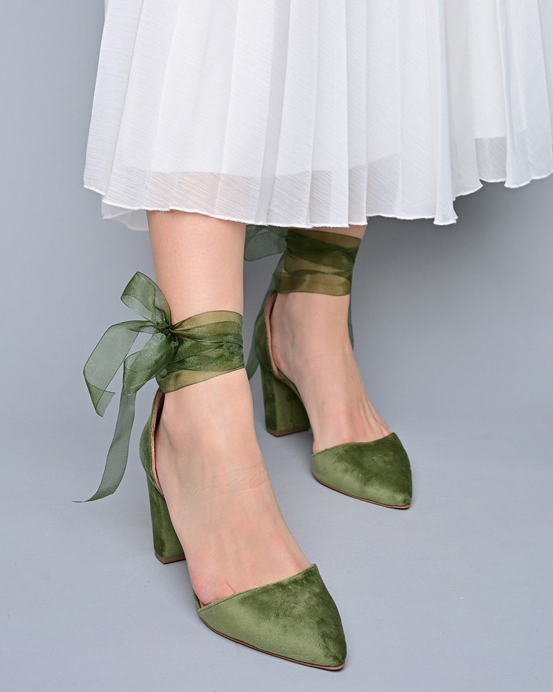 Sage Green Velvet Block Heels, Green wedding shoes, Pointed toe Green Wedding Heels, Green Velvet Pumps, Green Bridal shoes OLIVE FOREST image 2