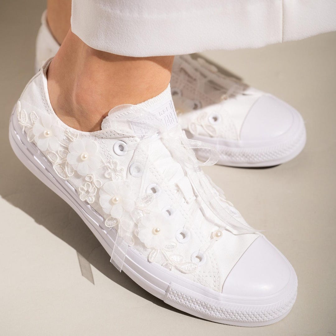 Tênis Converse brancos para casamento, tênis de noiva com renda, tênis ...