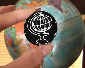 Globe Badge Reel