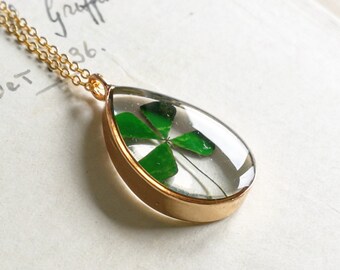 Four leaf clover necklace St. Patrick Day Irish luck Real Flower Resin Terrarium Eco Jewelry Lucky Charm