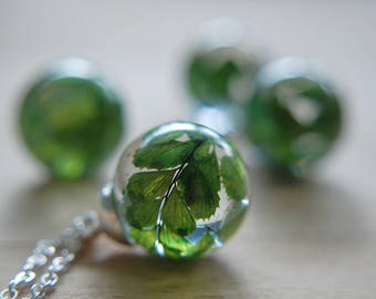 Real Fern Necklace Resin Terrarium Tiny Globe Pressed Flower Green Leaf Pendant