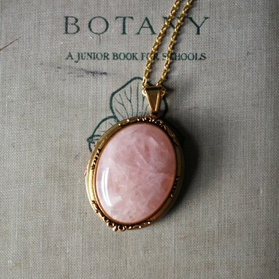 gold keepsake jewellery
