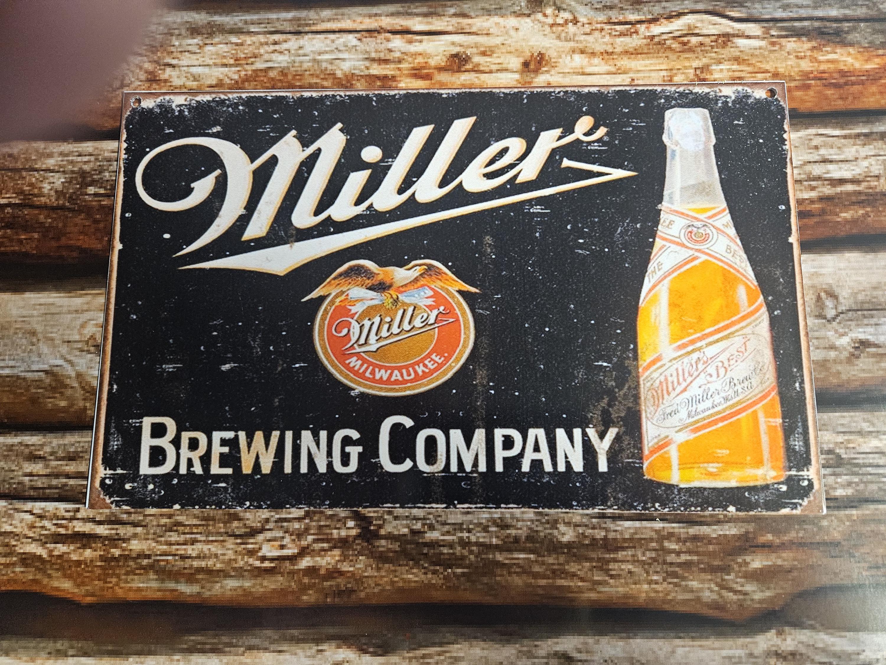 Miller Brewing Company ビンテージ調 ブリキ看板 Miller Brewing Company ビンテージ調 ブリキ看板 Vintage Miller Beer
