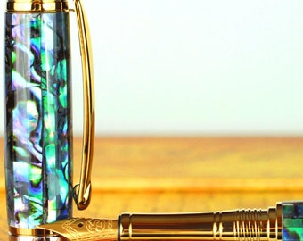 Vulpen: handgemaakte en graveerbare paua natuurlijke abalone body: 23 kt goud vergulde bok, penpunt maat 5