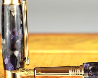 Handmade Erinoid Acrylic Fountain Pen: Engravable 18K Gold Nib