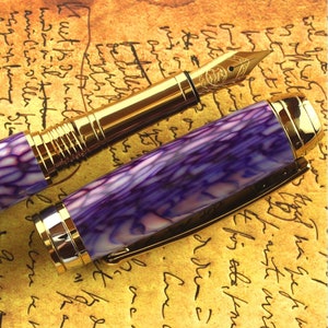 Fountain Pen - Handmade Antique 1920's French Purple Tiffany Casein - Bock 18K Solid Gold Size 5 Nib