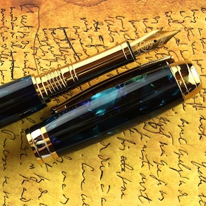 Fountain Pen - Handmade & Engravable Vintage Italian Mazzucchelli Sogno - Bock 18K Solid Gold Size 5 nib
